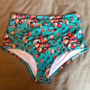 High-waisted bathing suit bottoms
